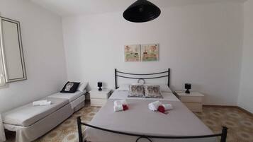 1 Schlafzimmer, Bügeleisen/Bügelbrett, kostenloses WLAN, Bettwäsche