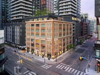 The Sutton Place Hotel Toronto
