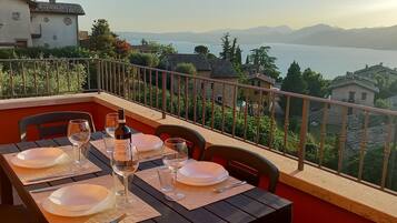 Ristorazione all'aperto