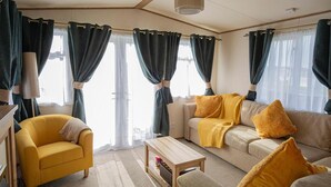 Cabin | Phòng khách