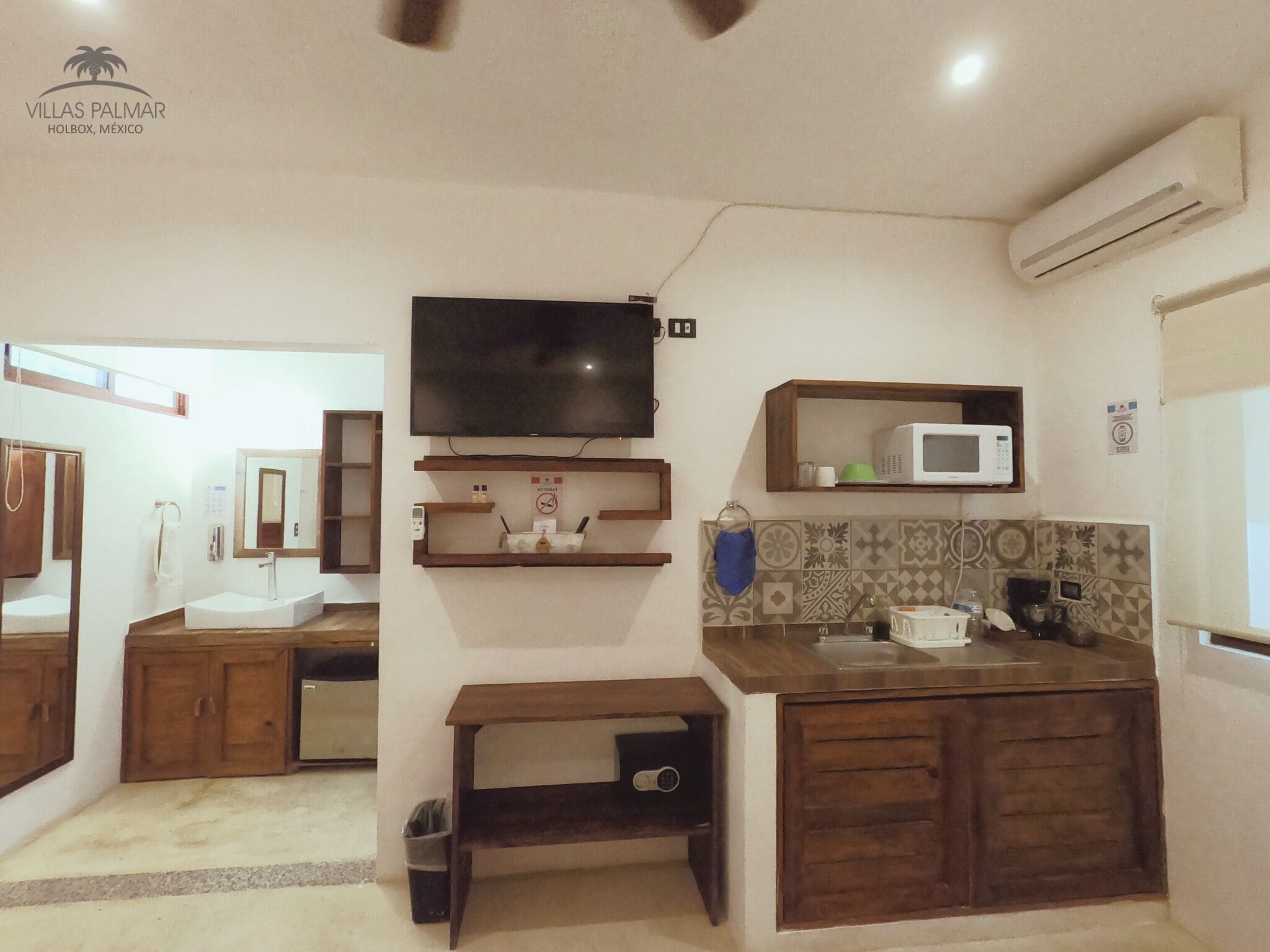 classic double room | television