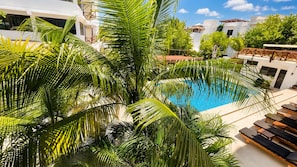 Habitación doble superior | Vista del balcón