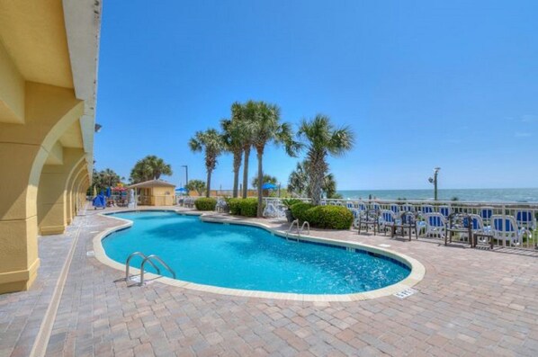Indoor pool, outdoor pool