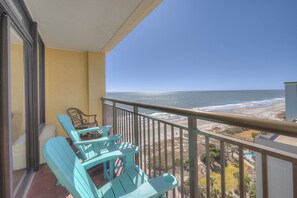 Property grounds - Caravelle Resort 1505-1BR/1BA- Ocean view Condo in Myrtle Beach (Myrtle Beach)