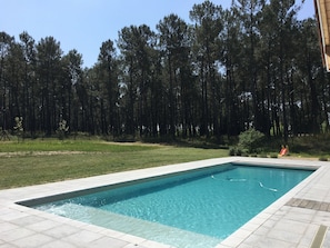 Piscine extérieure, piscine chauffée