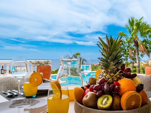 Villa Summertime - Coral Estate Resort