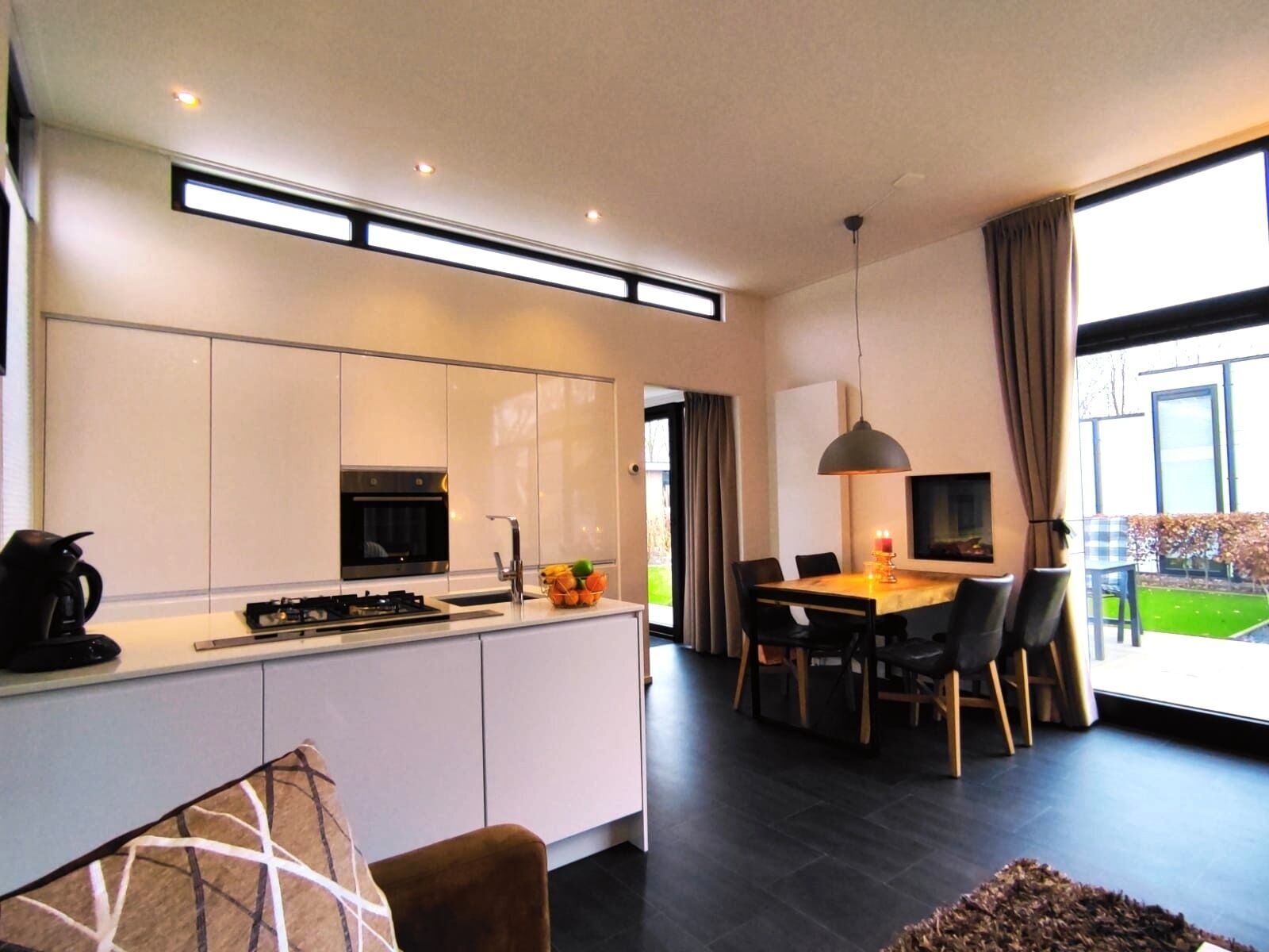 雪櫃、焗爐、爐具、洗碗機