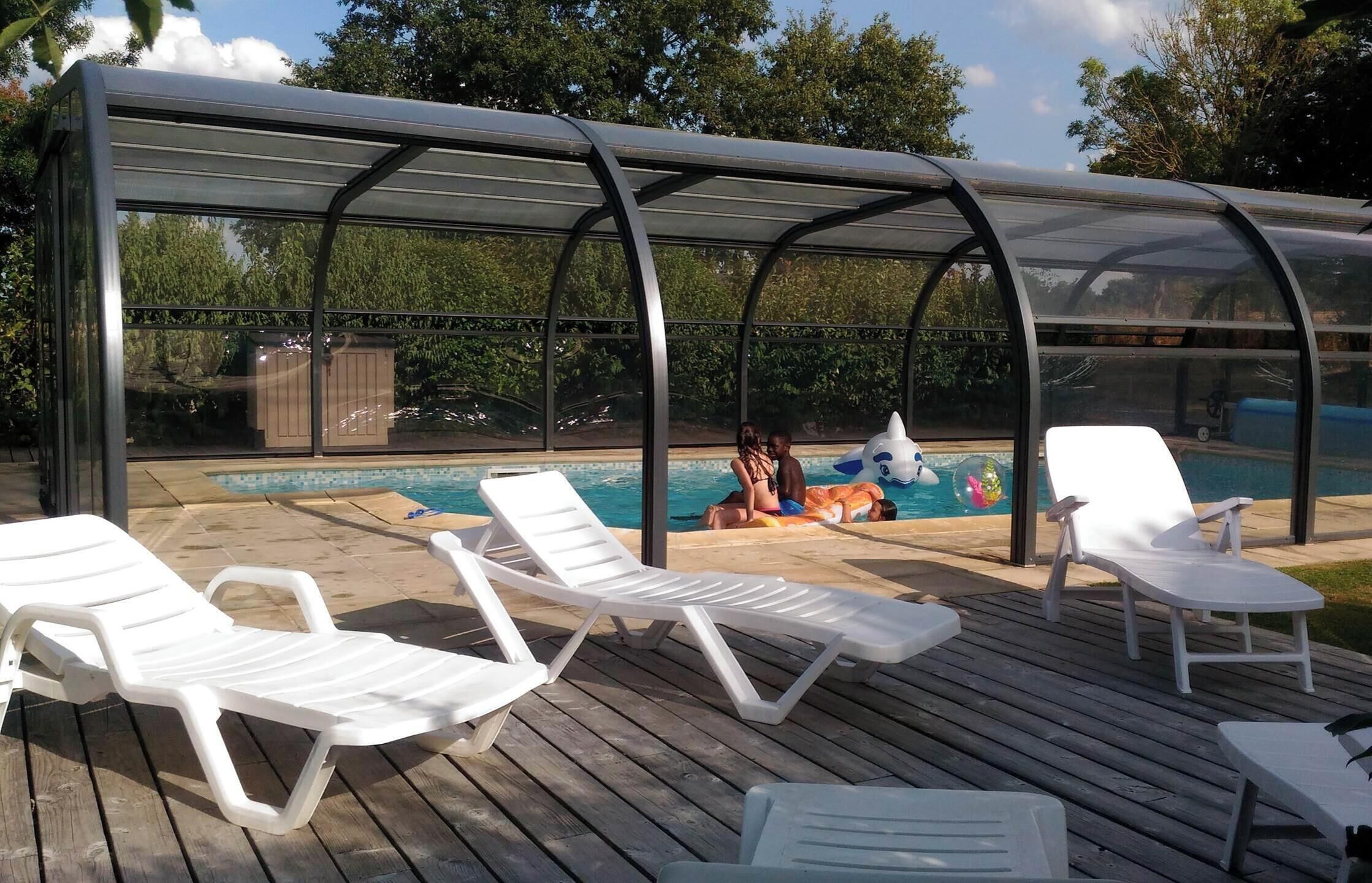 Innenpool, beheizter Pool