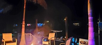 "Slow Tides" - Entire Cottage on the Suwannee River