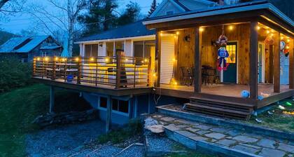 Cozy Lake Eden Retreat|Hot Tub|Wifi|Games|Pets OK
