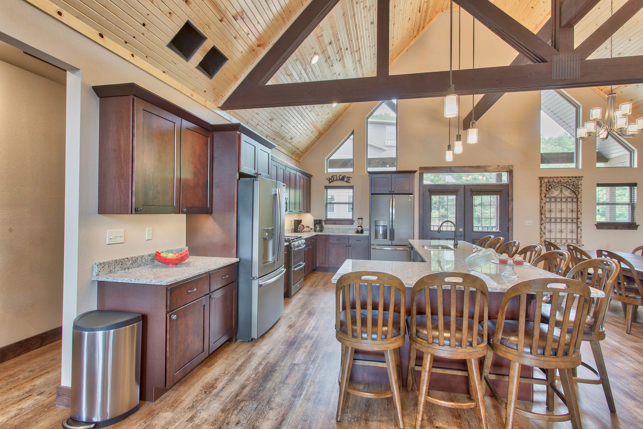 Branson Home w/Pool Access, Lake Views & Boat Slip