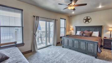 8 bedrooms, iron/ironing board, free WiFi, bed sheets