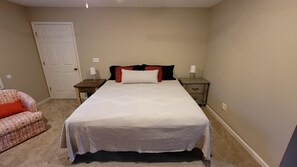 1 bedroom, desk, iron/ironing board, free WiFi
