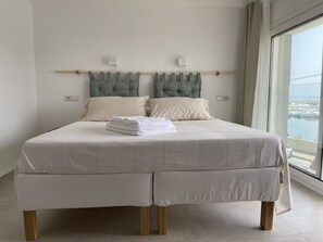 2 habitaciones, tabla de planchar con plancha y wifi gratis 