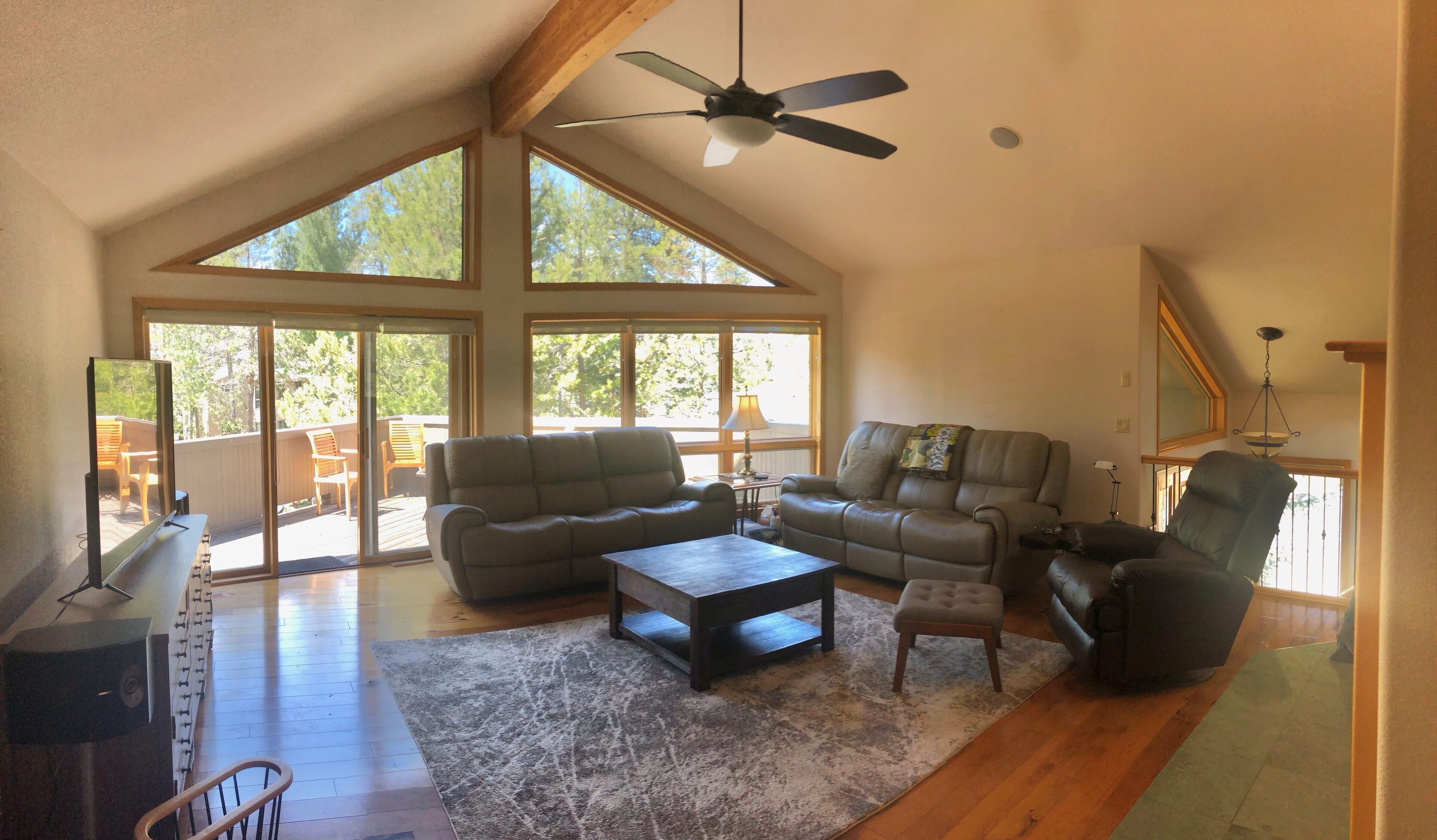 Bike, Hike, Kayak & Golf Retreat, WiFi, 8 SHARC Passes, Close to Fort Rock Park