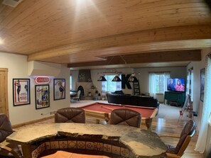 Lobby - Large mountain house - 2.5 miles from Granby Ranch Ski Resort (grandby)