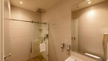 Shower, free toiletries, towels, soap