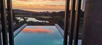 Exclusive Frontline Golf- and Seaview