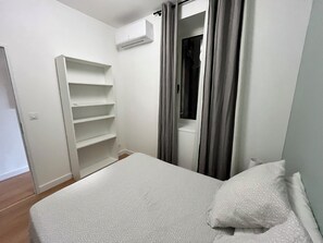 2 chambres, lit parapluie, Wi-Fi gratuit, draps fournis