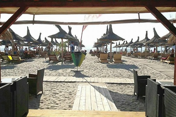Beach bar