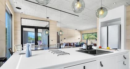 Beautiful home in Tranekær with WiFi
