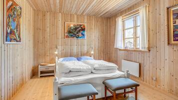 2 bedrooms, free WiFi