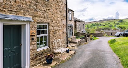 Low Cottage, a dog friendly holiday home for up to four people in the pretty village of Reeth.