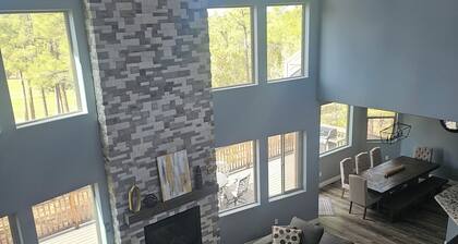 Beautiful home within Torreon