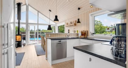 Gorgeous home in Vemb