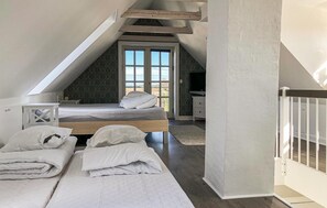 2 bedrooms, free WiFi