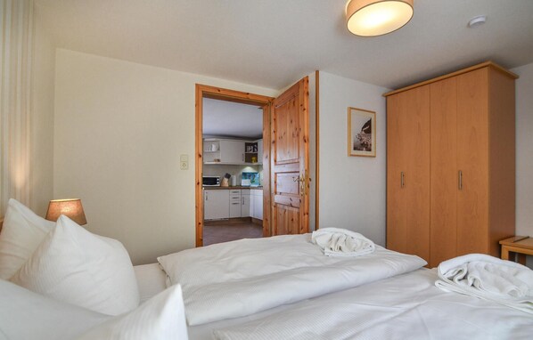 2 bedrooms, free WiFi