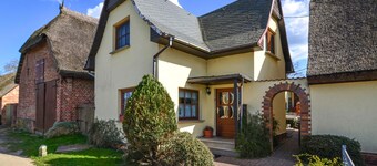 2 bedroom cozy home in Mariendorf