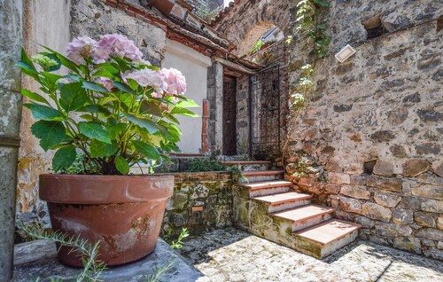 2 bedroom awesome home in Roccagloriosa