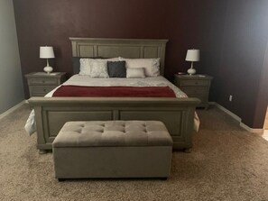 4 bedrooms, desk, iron/ironing board, travel cot