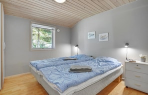 4 habitaciones, cuna de viaje y wifi gratis 