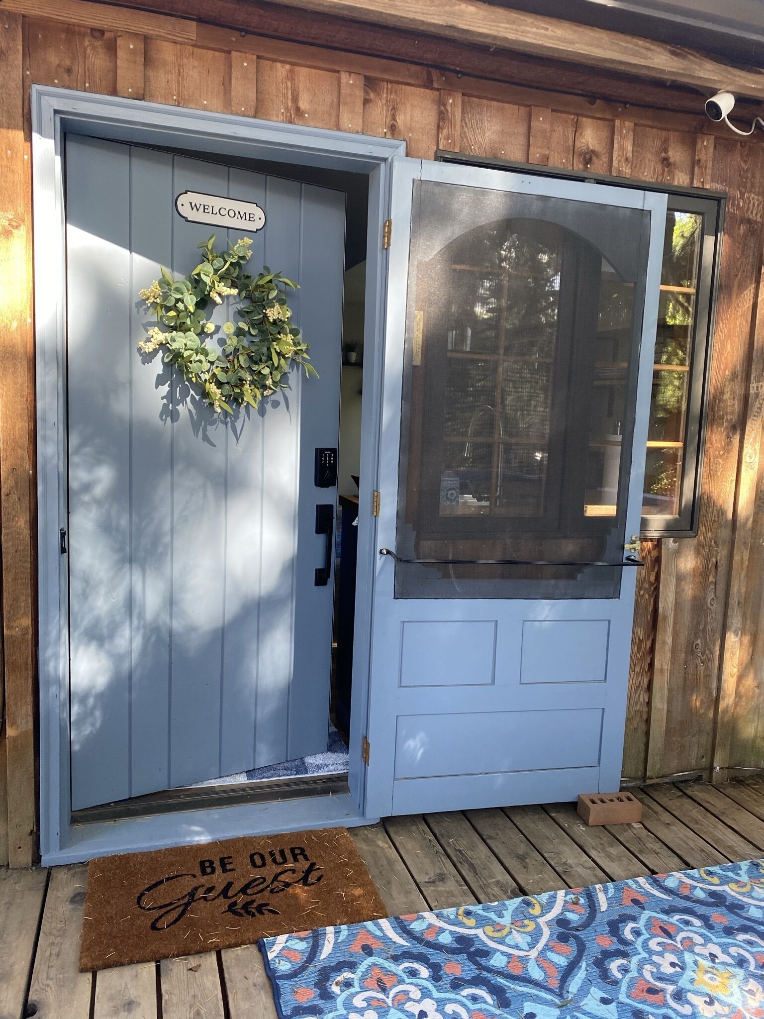 Located within walking distance to historic downtown 3rd Street 