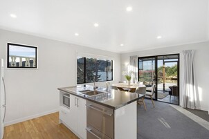 Comfort House, 3 Bedrooms | Private kitchen | Fridge, microwave, stovetop, electric kettle