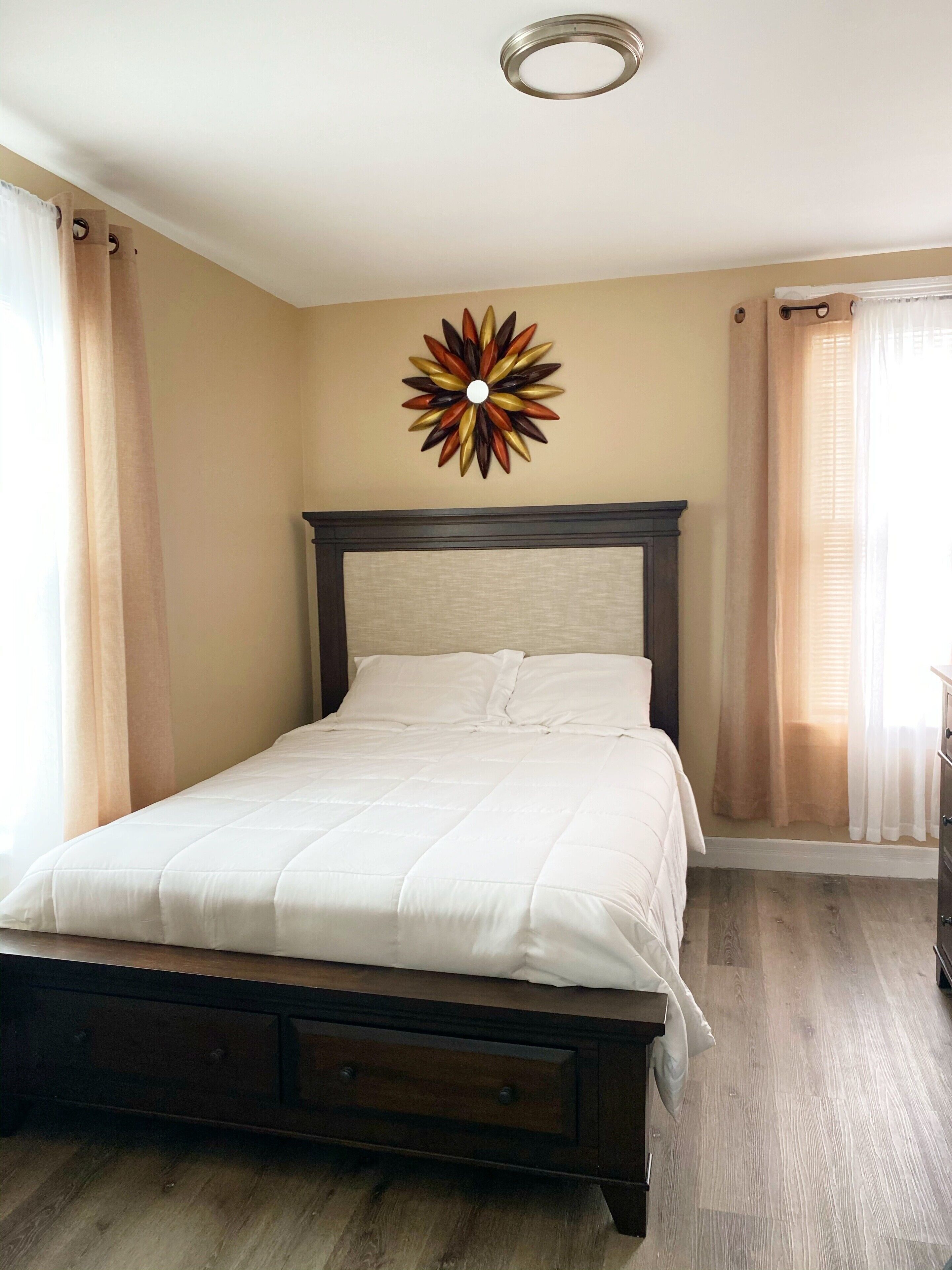 Artistic Quiet Retreat Ideal For Longer Stays
