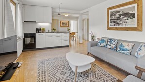 Unclassified image, 2 of 23, button - Bellavista 4 by Interhome (Parpan)