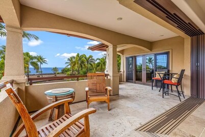 Elegant Giant Oceanfront Estate - steps to Magic Beach with pool, sub zero