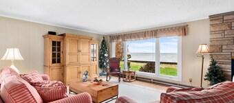 Amazing waterfront and sunset views!