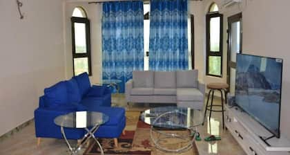 CHRIS COMPLEX - Luxury Safe Apartment