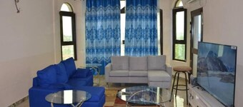 CHRIS COMPLEX - Luxury Safe Apartment