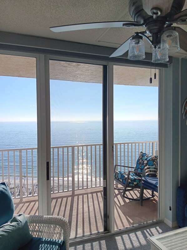 Interior - Beautiful 1-bedroom gulf view beach condo with sunrise & sunset views! EBTC (Fort Myers Beach)