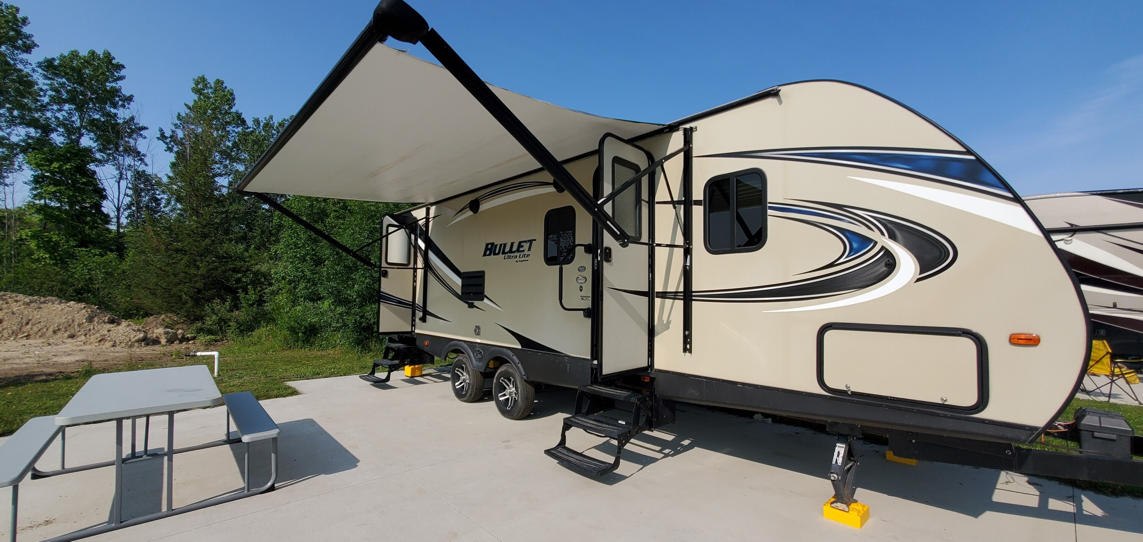 31' RV Travel Trailer Camper on site in South Haven Michigan