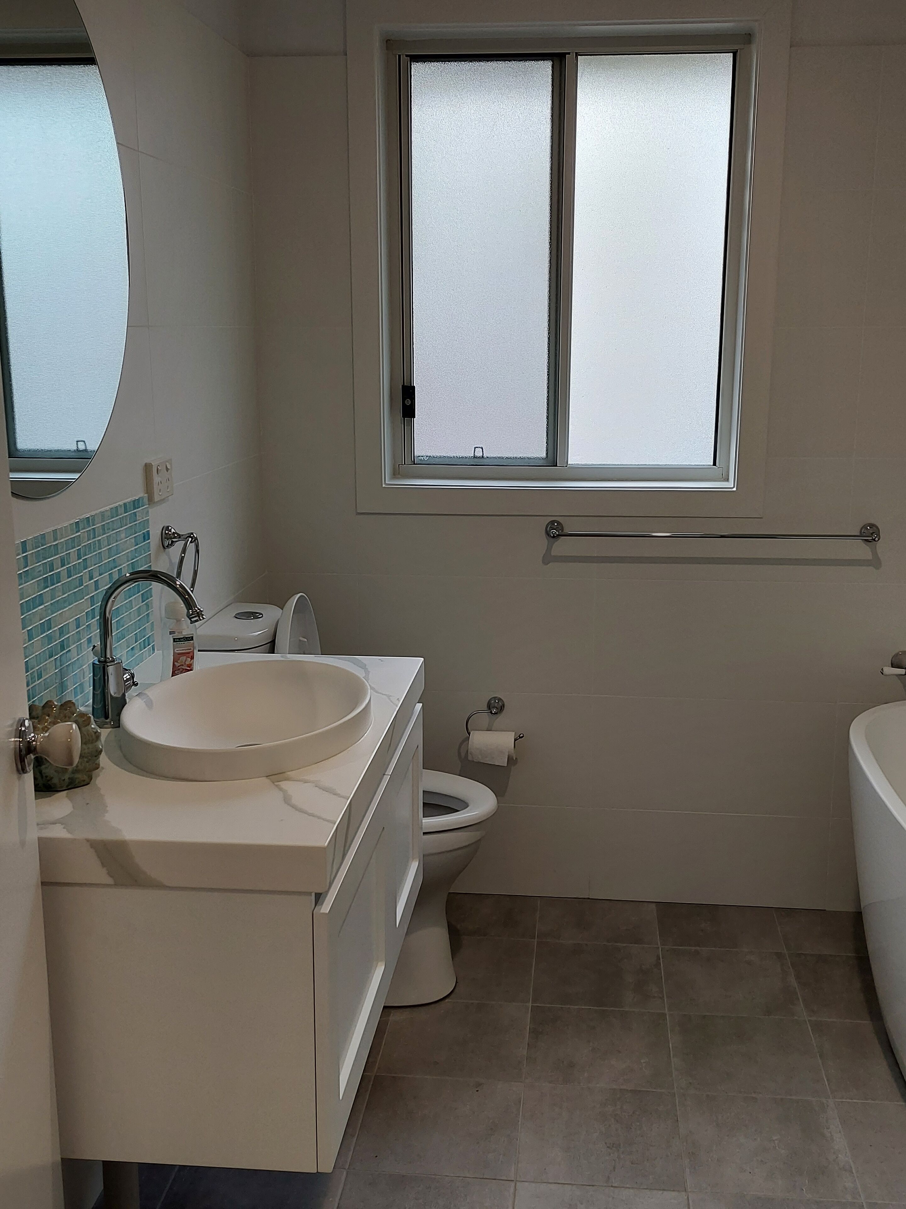 Two storey beach home on Dee Why Headland.\n** NYE Fireworks Location ** — image 9