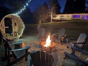 Terrace/patio - Riverside Home, Private Fishing, Barrel Sauna, Fire Pit (Buena Vista)