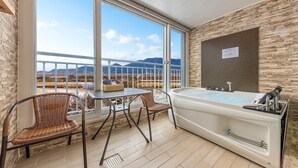 Basic Room, 1 Bedroom (Mulmangcho(spa)) | 1 bedroom, free WiFi - Ganghwa Ecopension&glamping (Incheon)