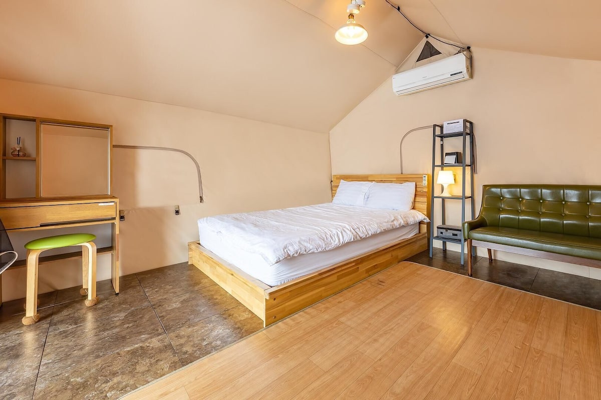Basic Room, 1 Bedroom (Glamping1) | 1 bedroom, free WiFi