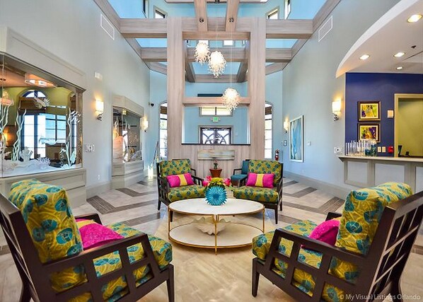 House, Multiple Beds | Living room - Villa Fantasy - 1572 Maidstone by Fairytale VR (Davenport)